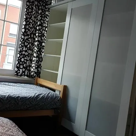 With 2 Separated Beds Mortsel